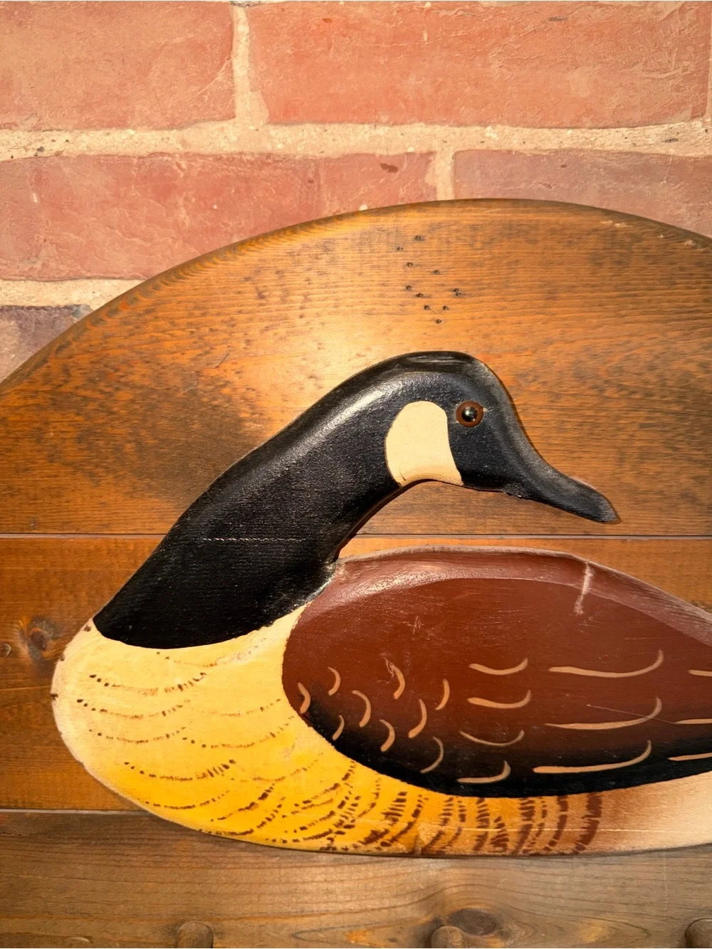 Rustic Wild Duck / Goose Wall Hook Hanging Rack in Brown and Yellow